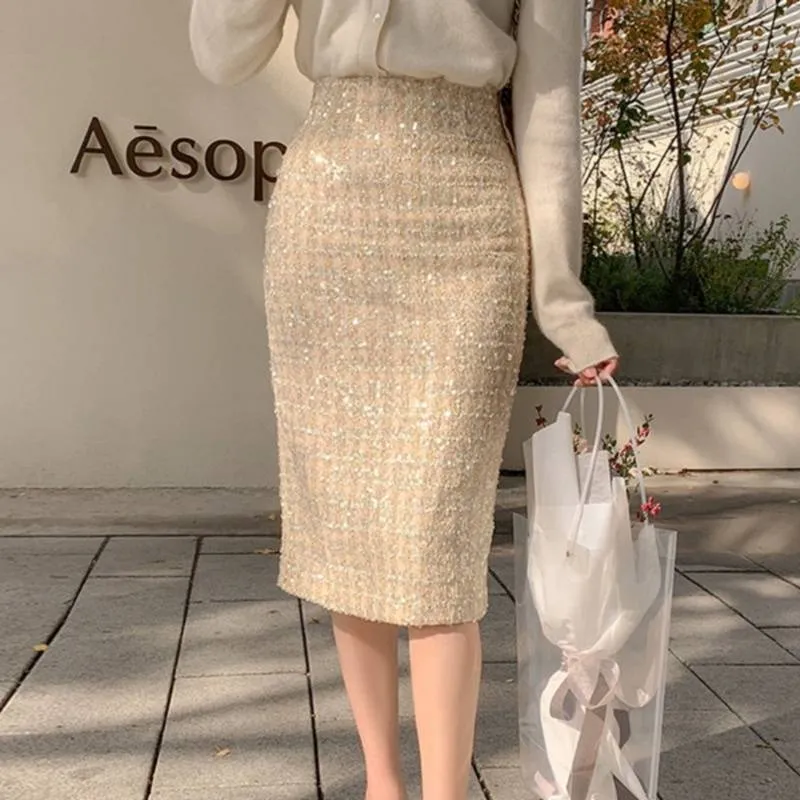 Aiertu fall outfits Skirt Autumn and Winter Women's Short Skirt Sequined Skirt Sequined Skirt Tweed One-Step Hip Skirt Mid-Length