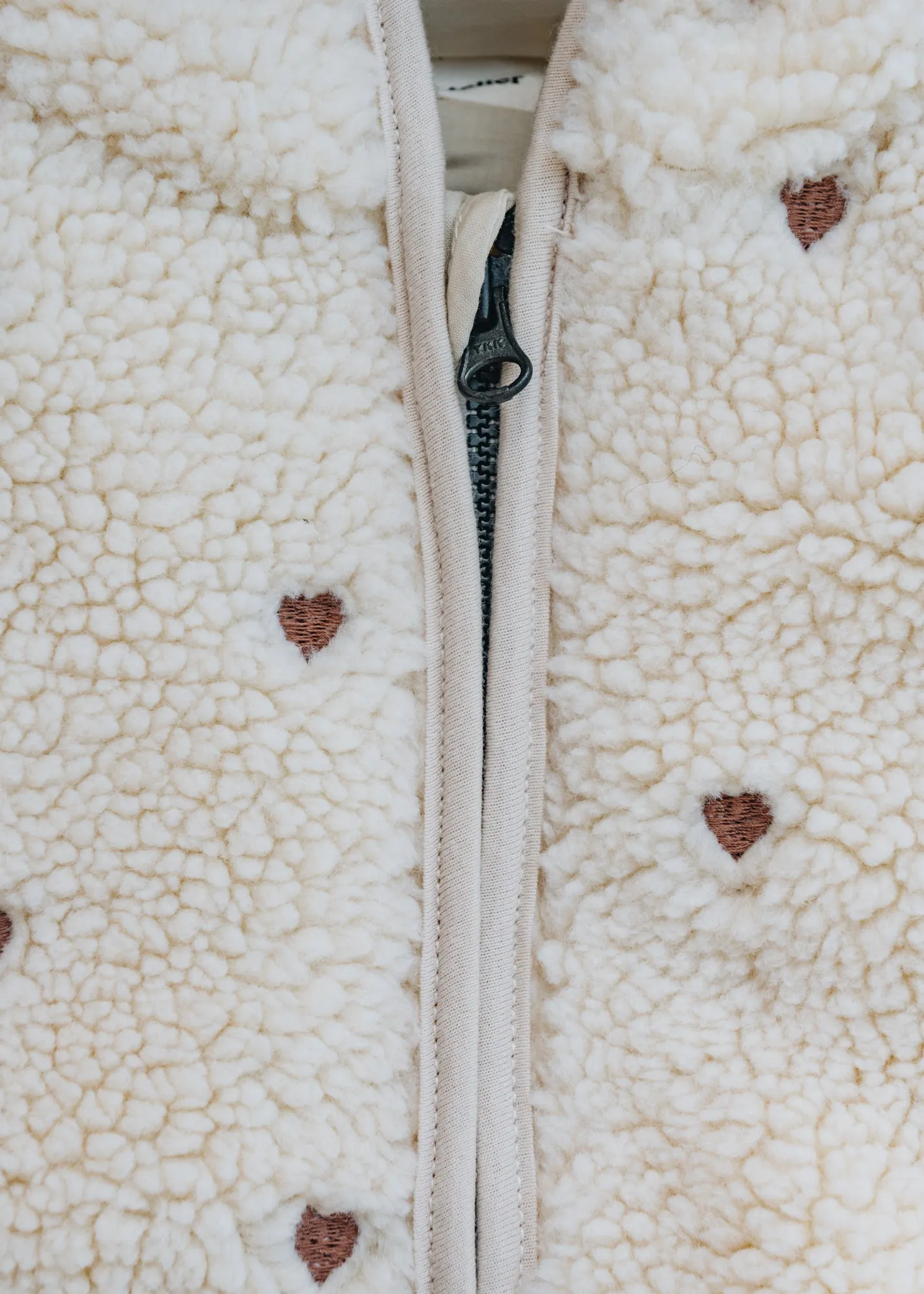 Babies' Loose Sherpa Jacket in Sandshell with Embroidered Hearts