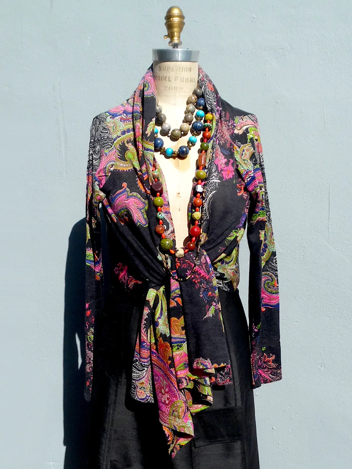 Cardigan Silk And Cashmere Paisley Black And Bright