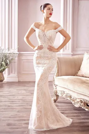 Chantilly Lace Wedding Dress