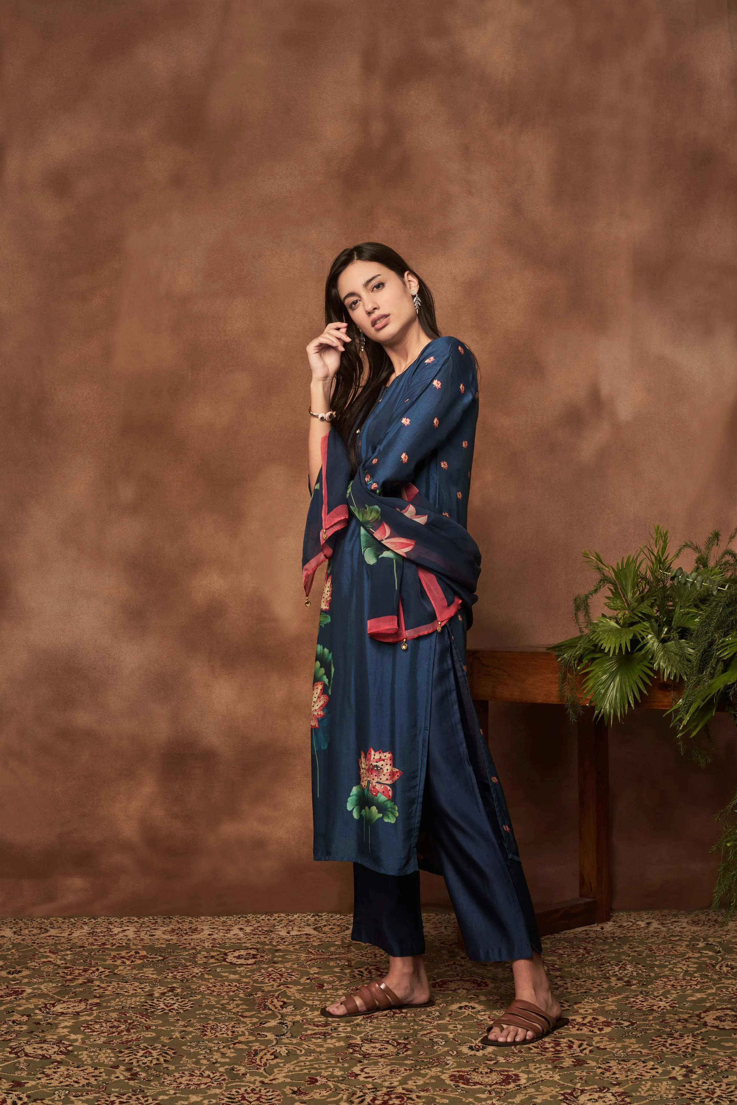 Deep Blue Floral Printed Muslin Silk Kurta Pants Set