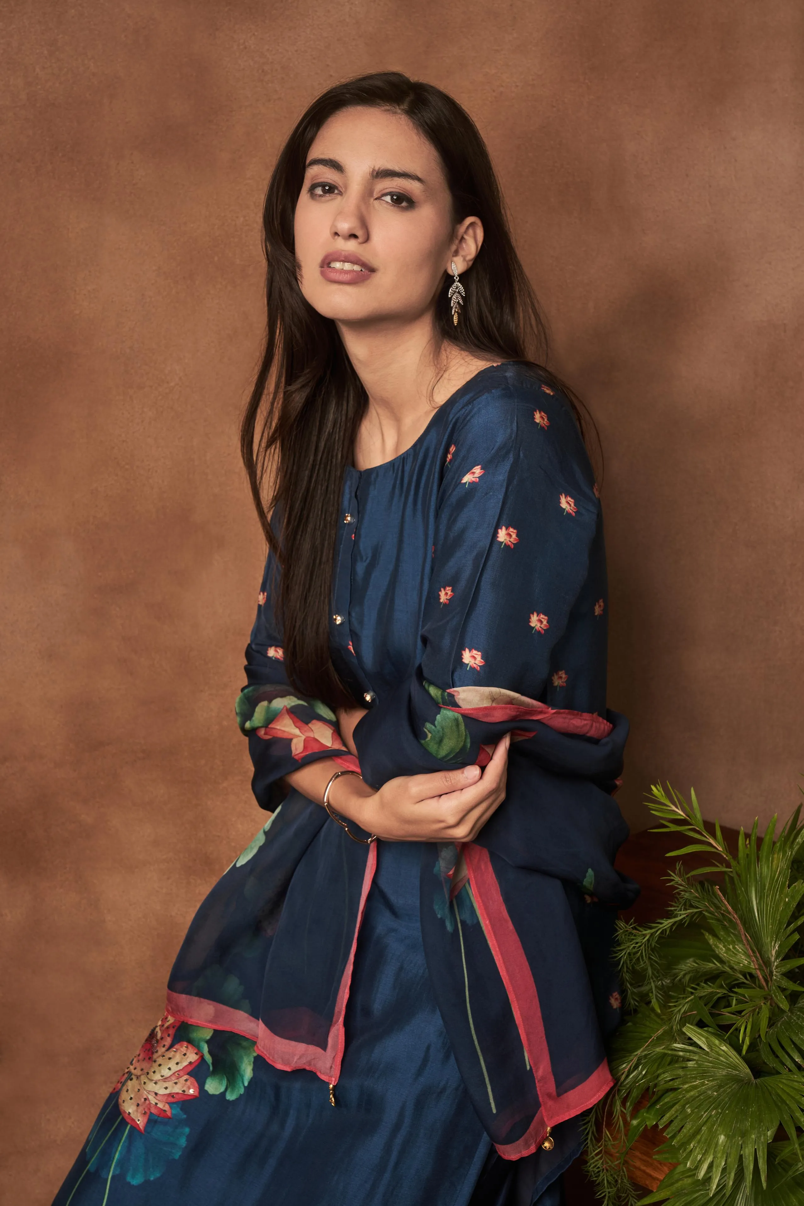 Deep Blue Floral Printed Muslin Silk Kurta Pants Set