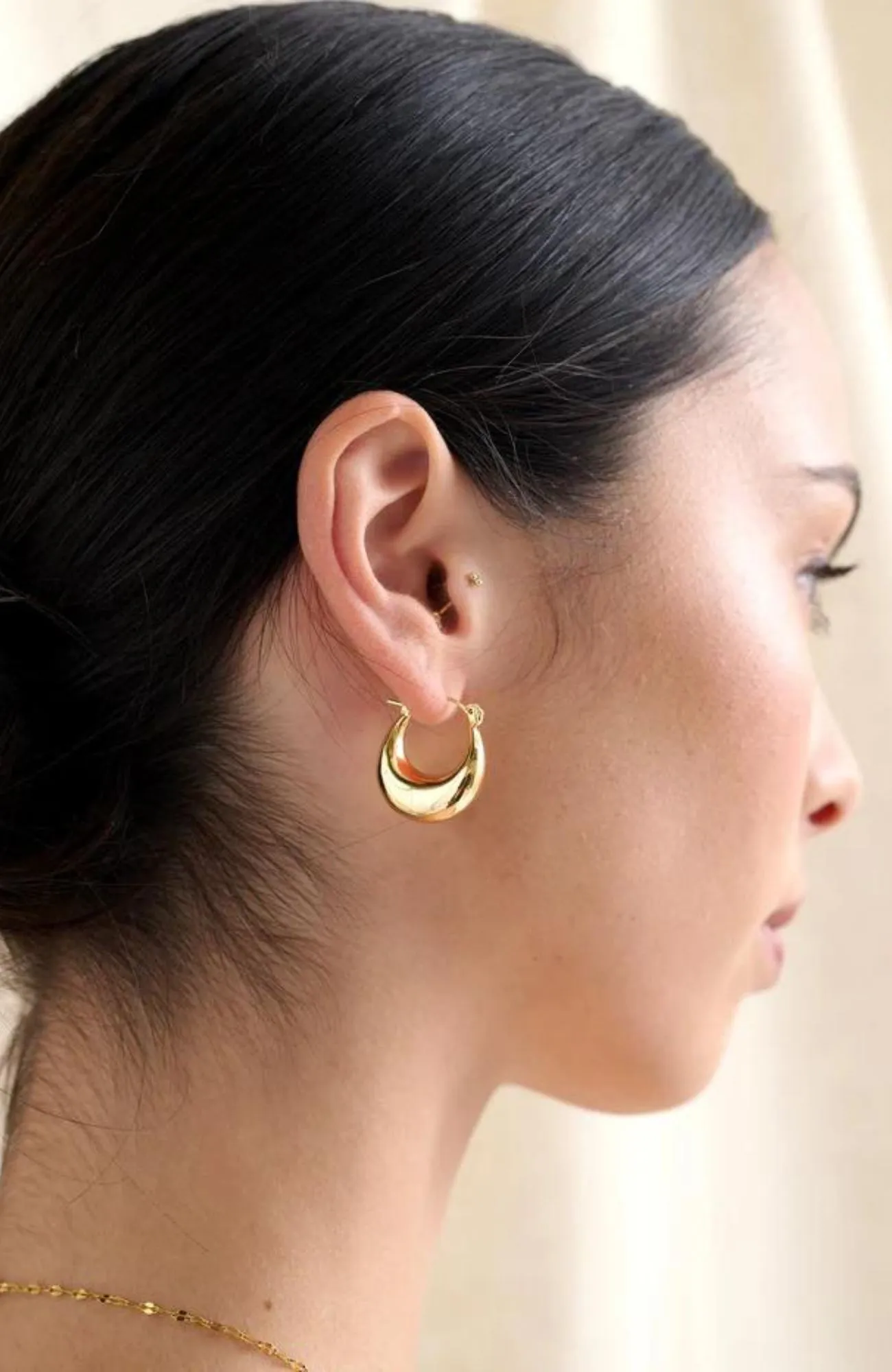 Linda Earrings Gold