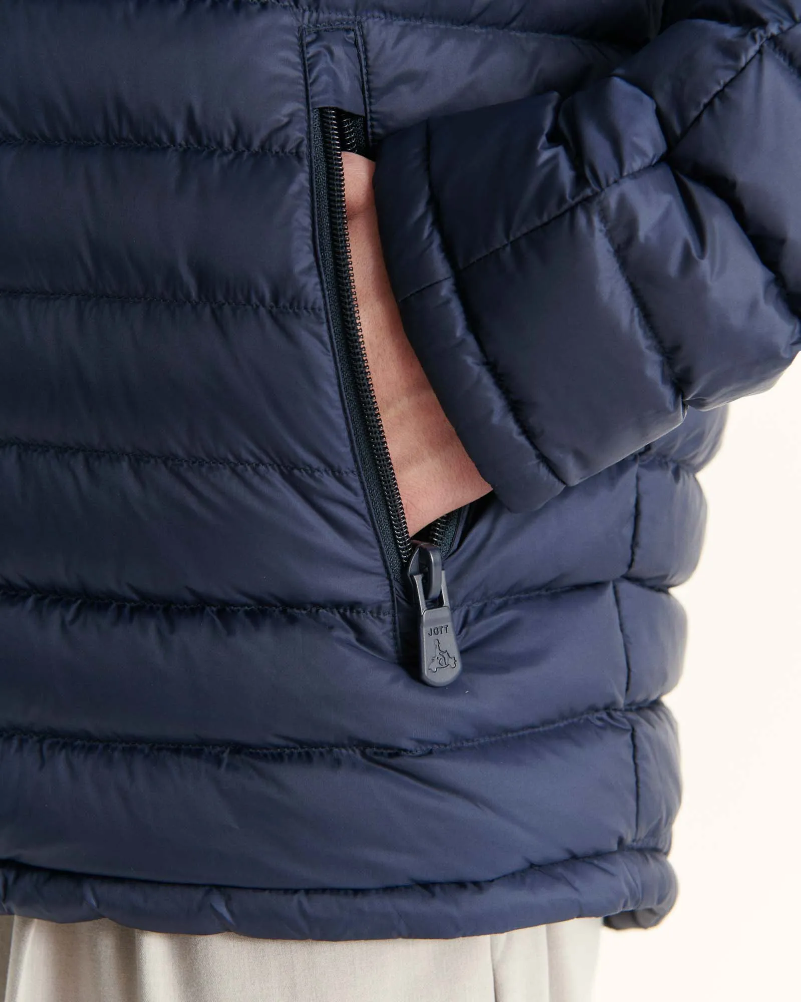 Navy Reversible hooded puffer jacket Bergen