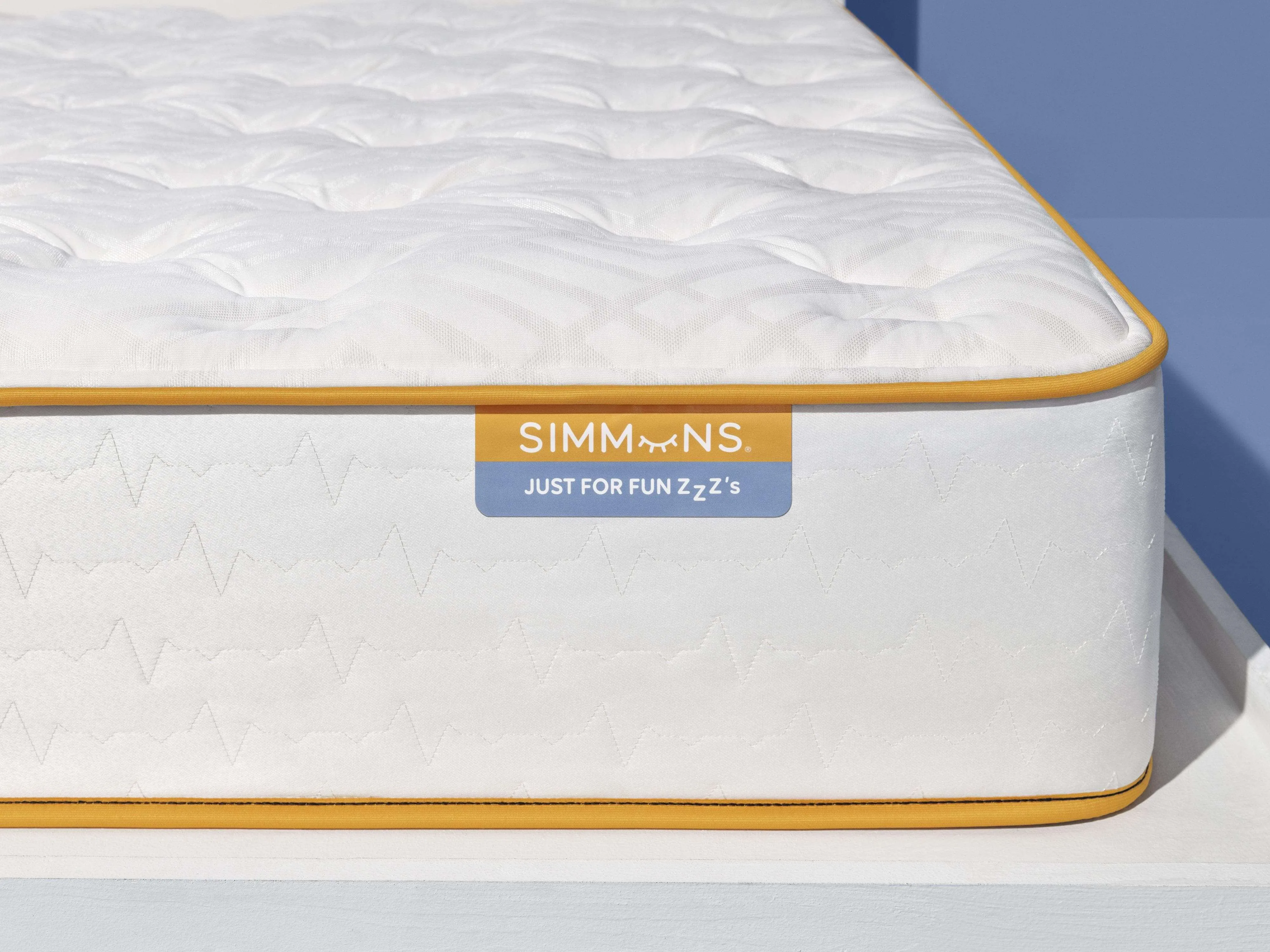 Simmons® 10.5" Comfort Vibezzz Plush Tight Top Mattress With Pocket Coil