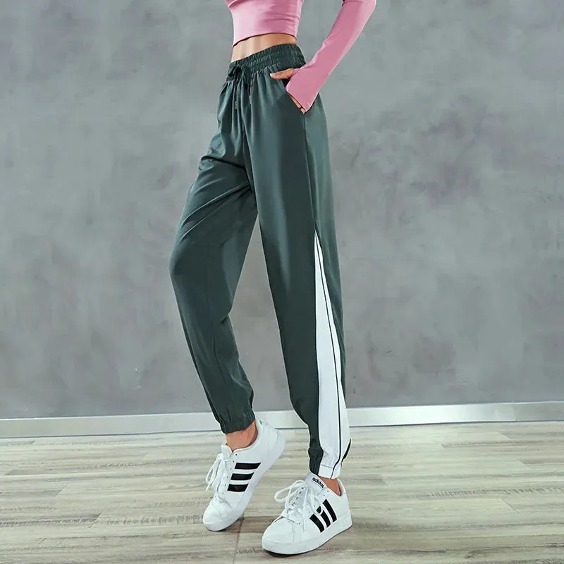 Straight Leg Athletic Drawstring Sweatpant with Tie Waist