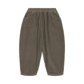 [STUDIO BOHEME] CORDUROY CARROT PANTS / TURTLE GREEN