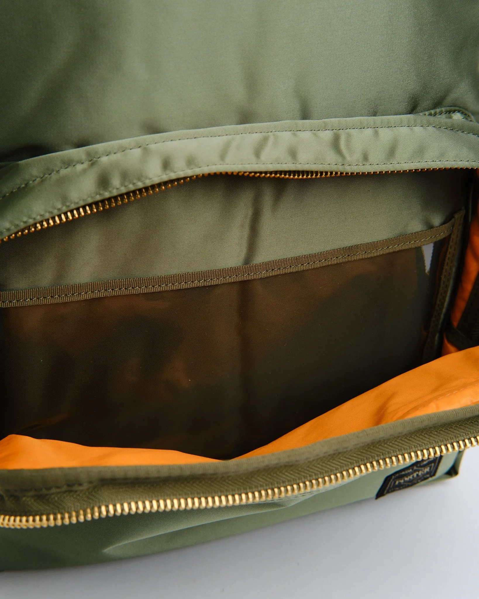 TANKER DAYPACK SAGE GREEN