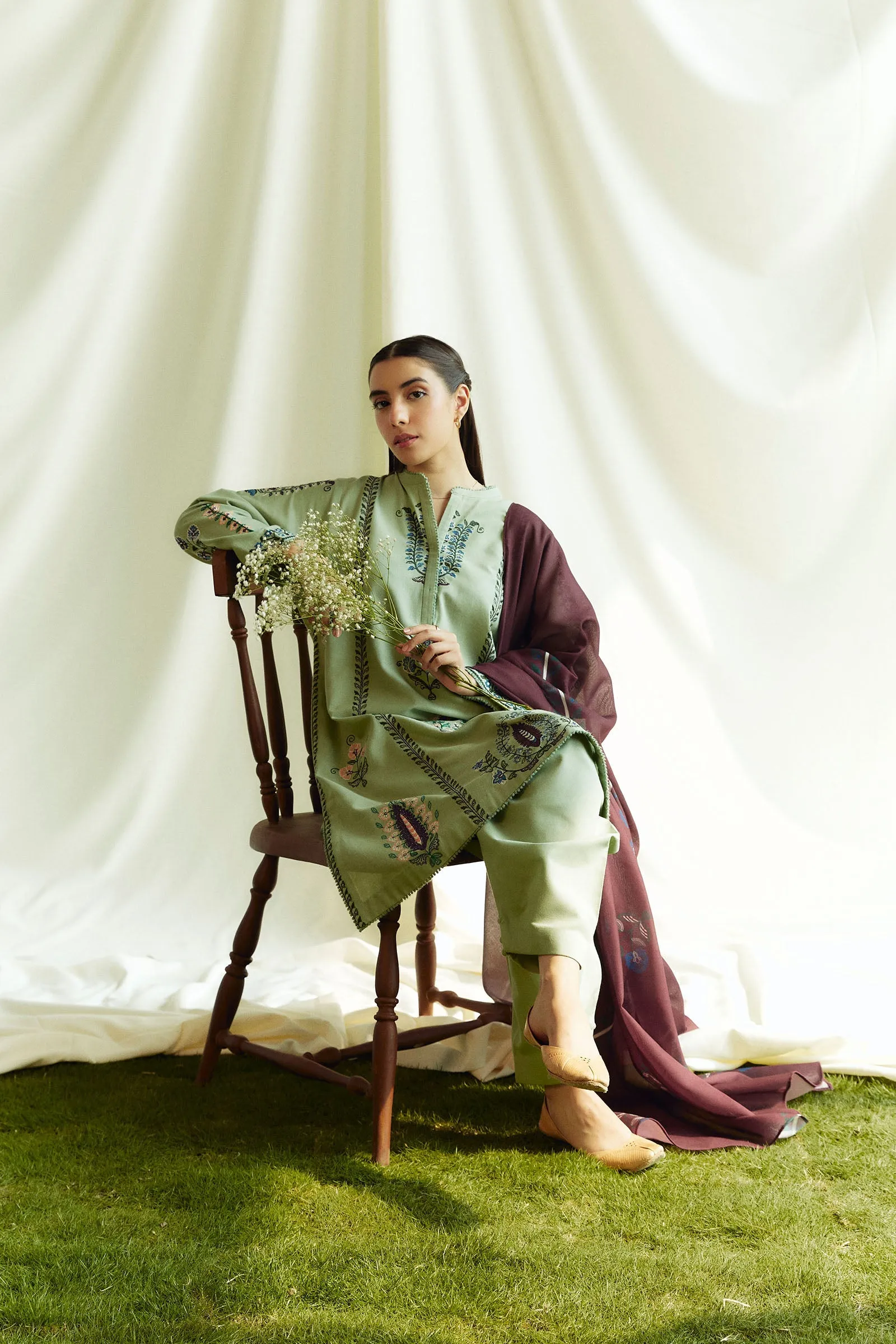 Zara Shahjahan Coco Winter '24 – Pearl-3B